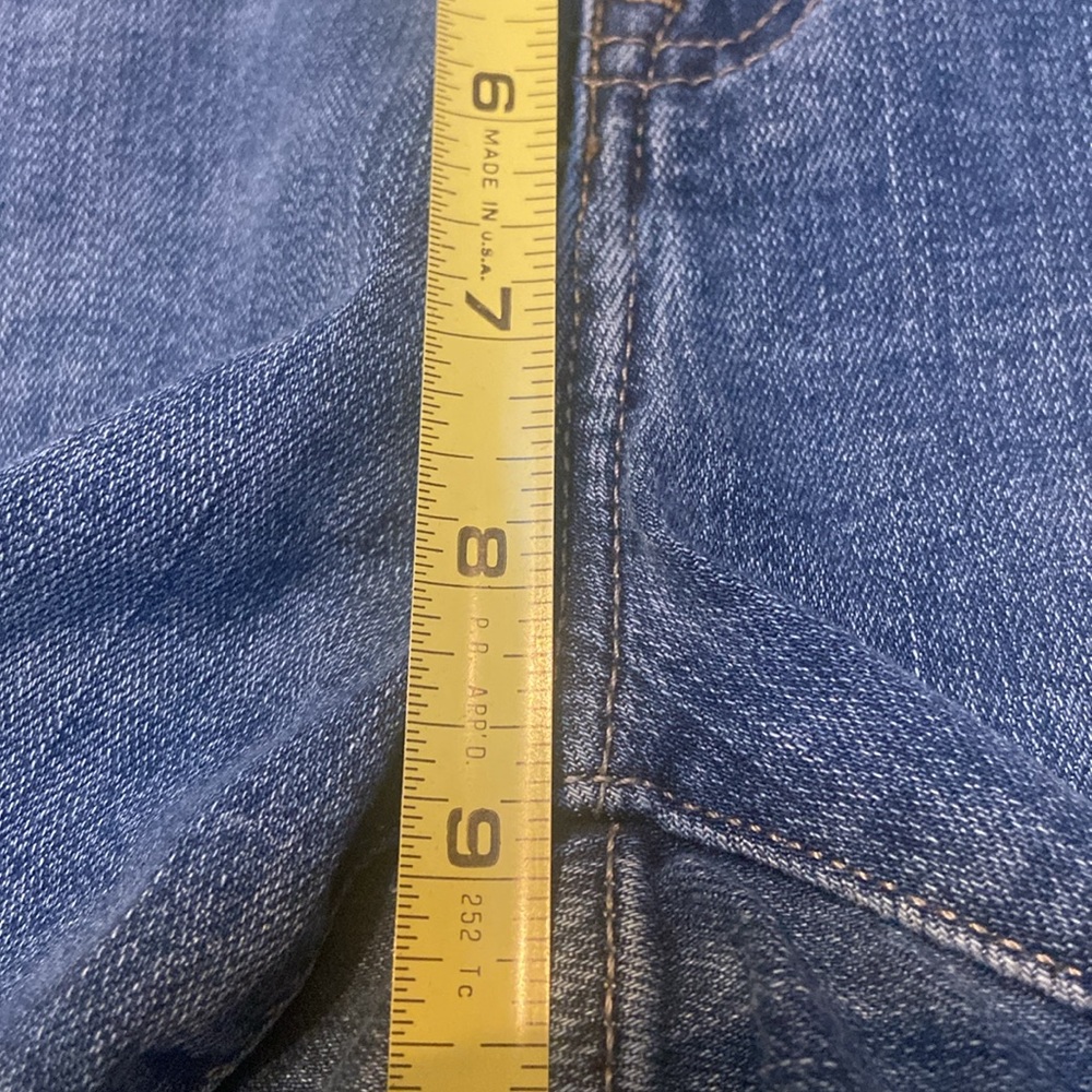 LUCKY BRAND Size 4/27 Bermuda Blue Jean Shorts - Picture 4 of 11